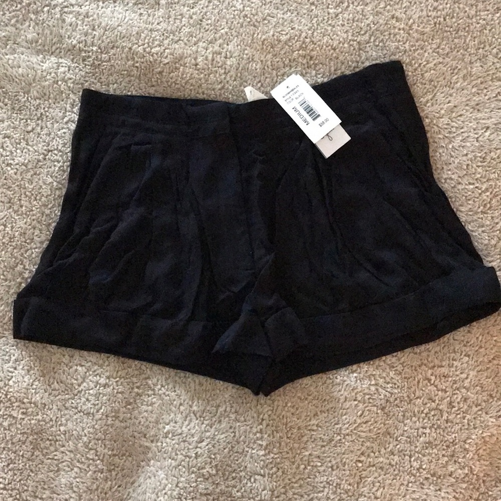 Aqua (Bloomingdale’s) Shorts with Pleats in Black